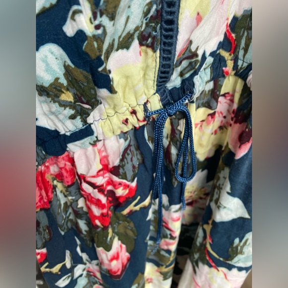 Beautiful MINKPINK Maxi Dress - Picture 6 of 13